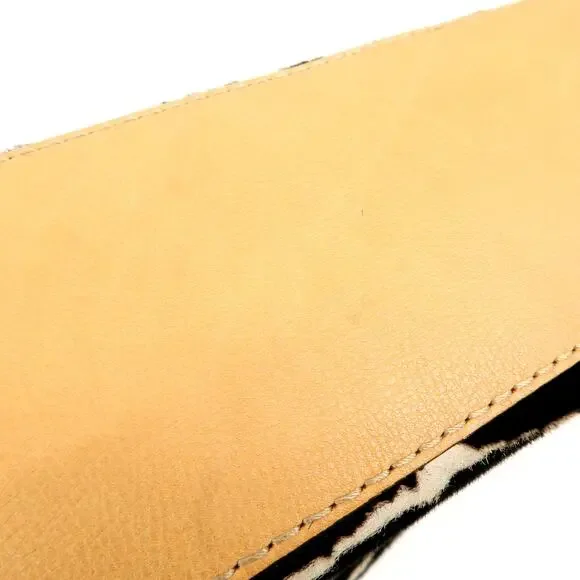 💎✨Authentic✨💎GUCCI Haraco Leather One Shoulder Bag Zebra - Picture 14 of 17